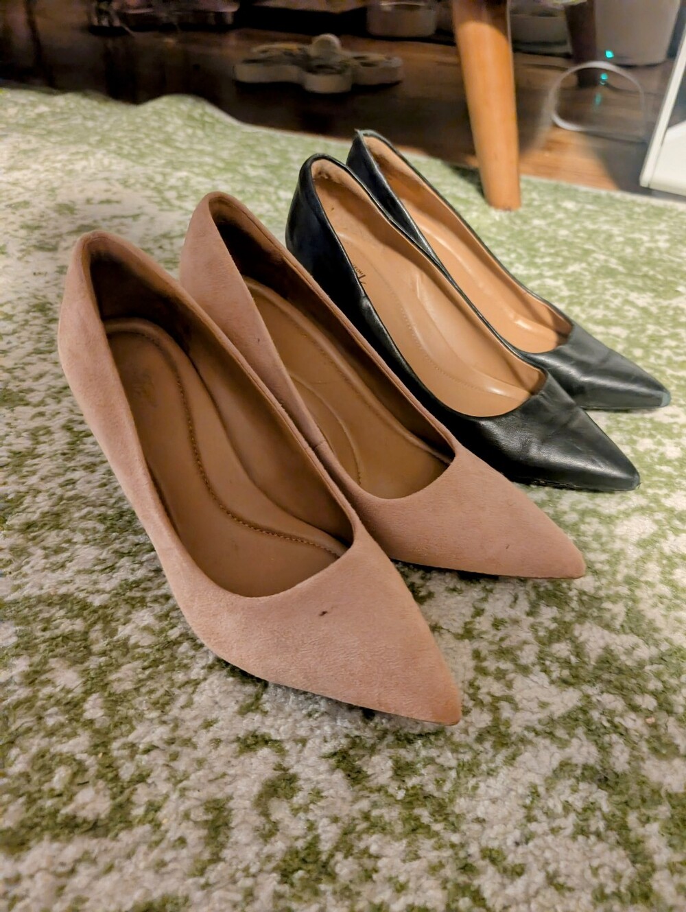 Set of 2 Pairs: Classic Pointed-Toe Women's Paige Pumps in Black and Blush
